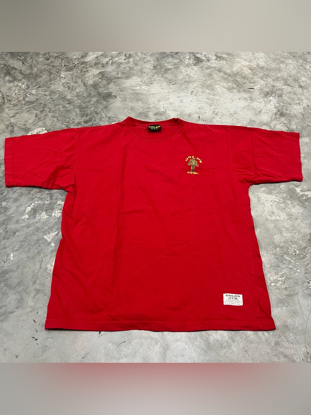 Gold’s Gym T Shirt Men’s Size XL Red Graphic Weightlifting Fitness RARE VINTAGE